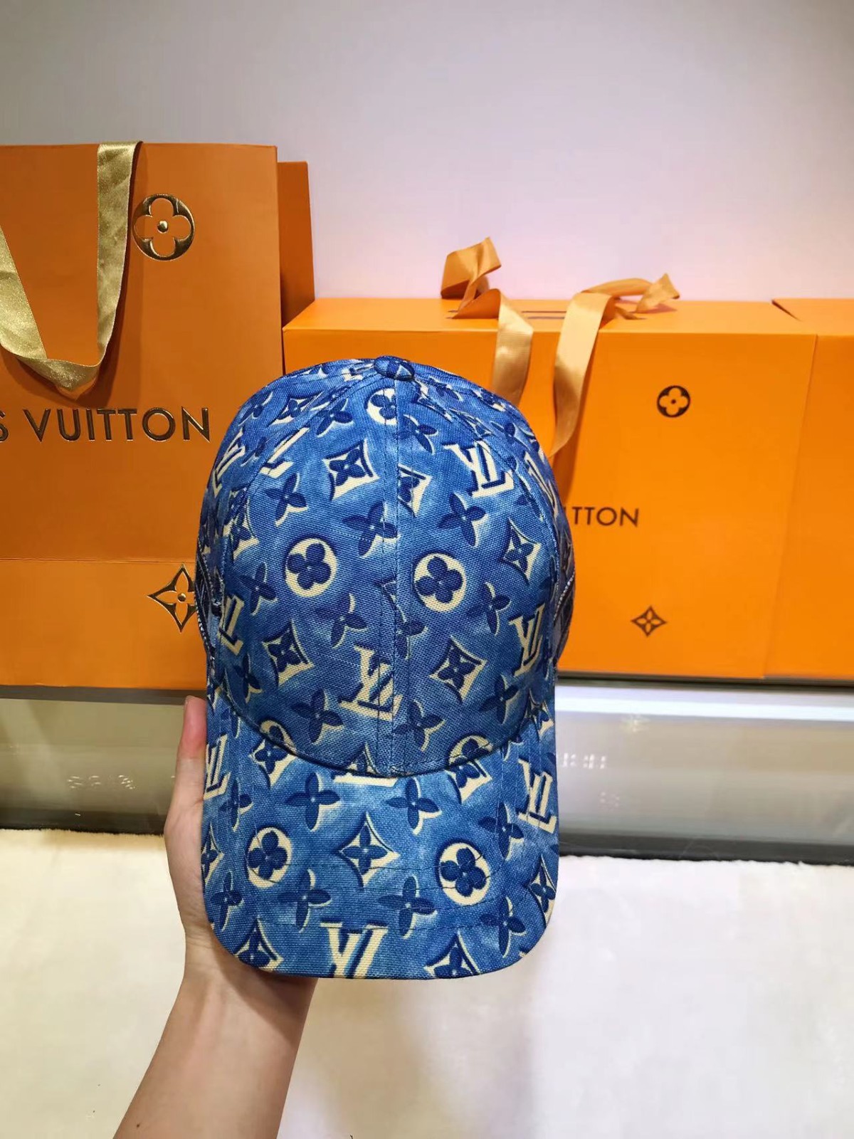 15 LV Cap