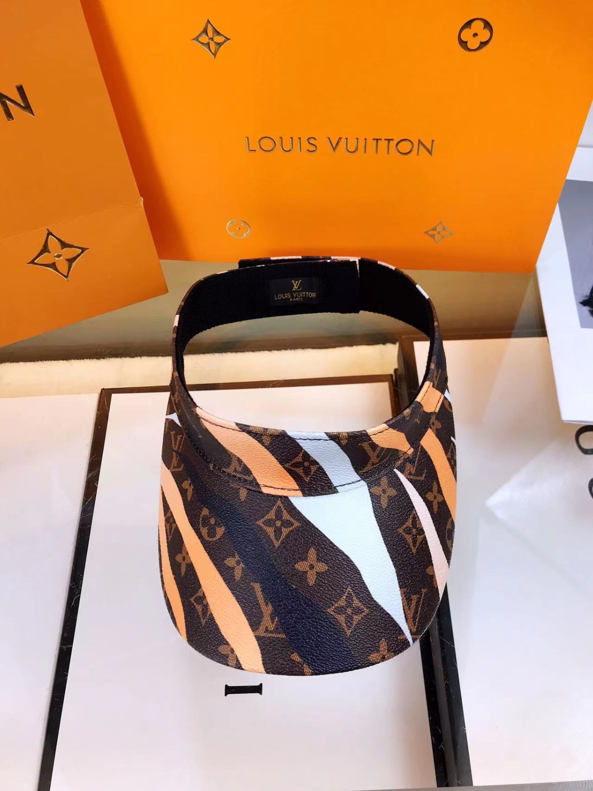 15 LV Cap