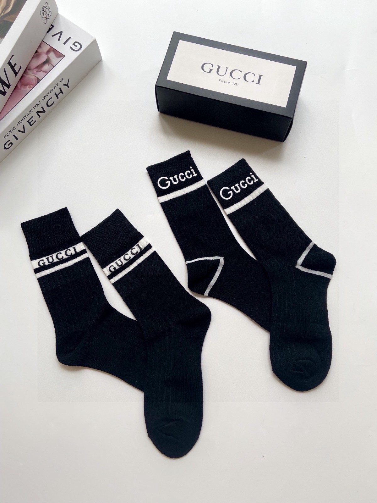 03 Socks
