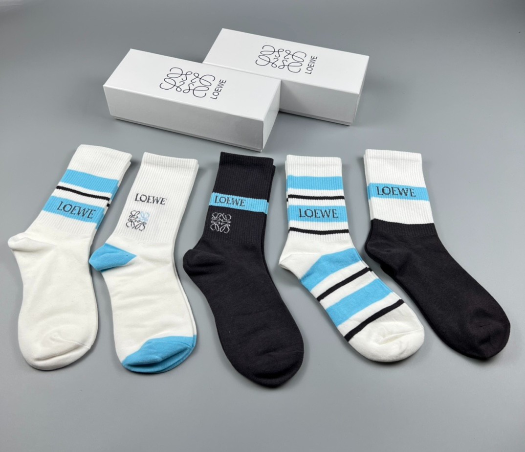 03 Socks