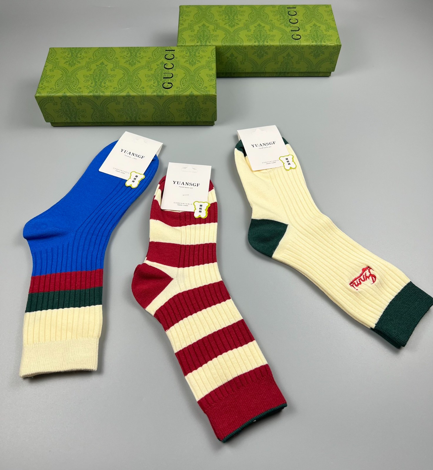 03 Socks