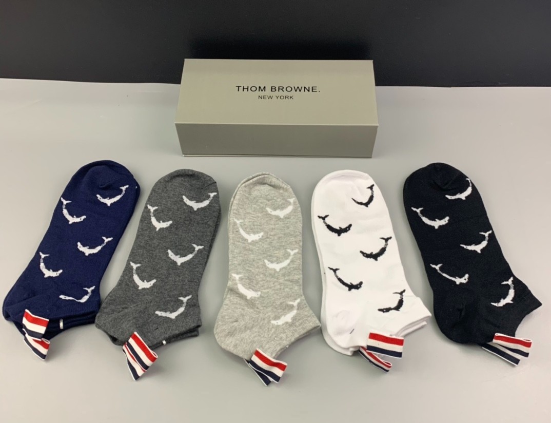 03 Socks