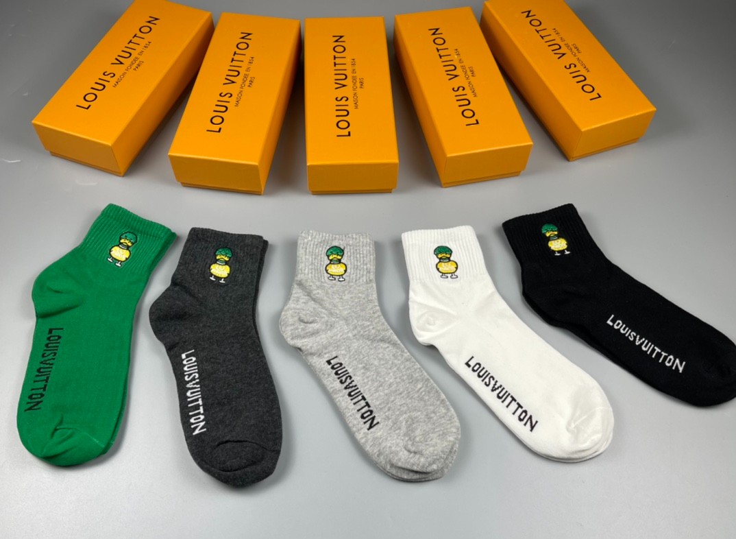 03 Socks