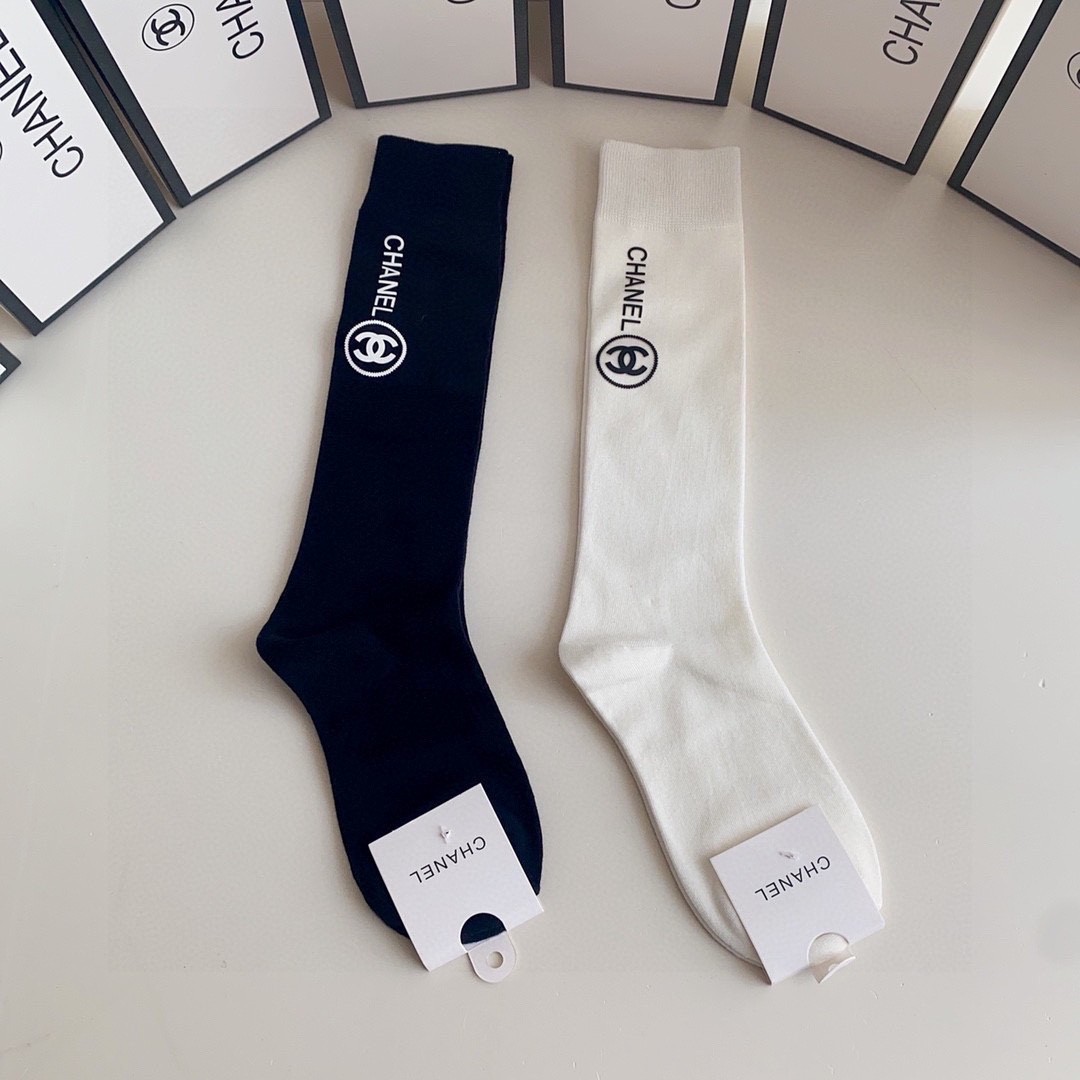 03 Socks