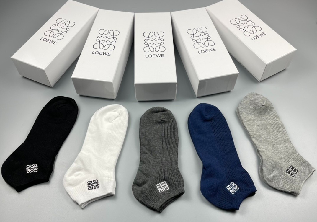 03 Socks