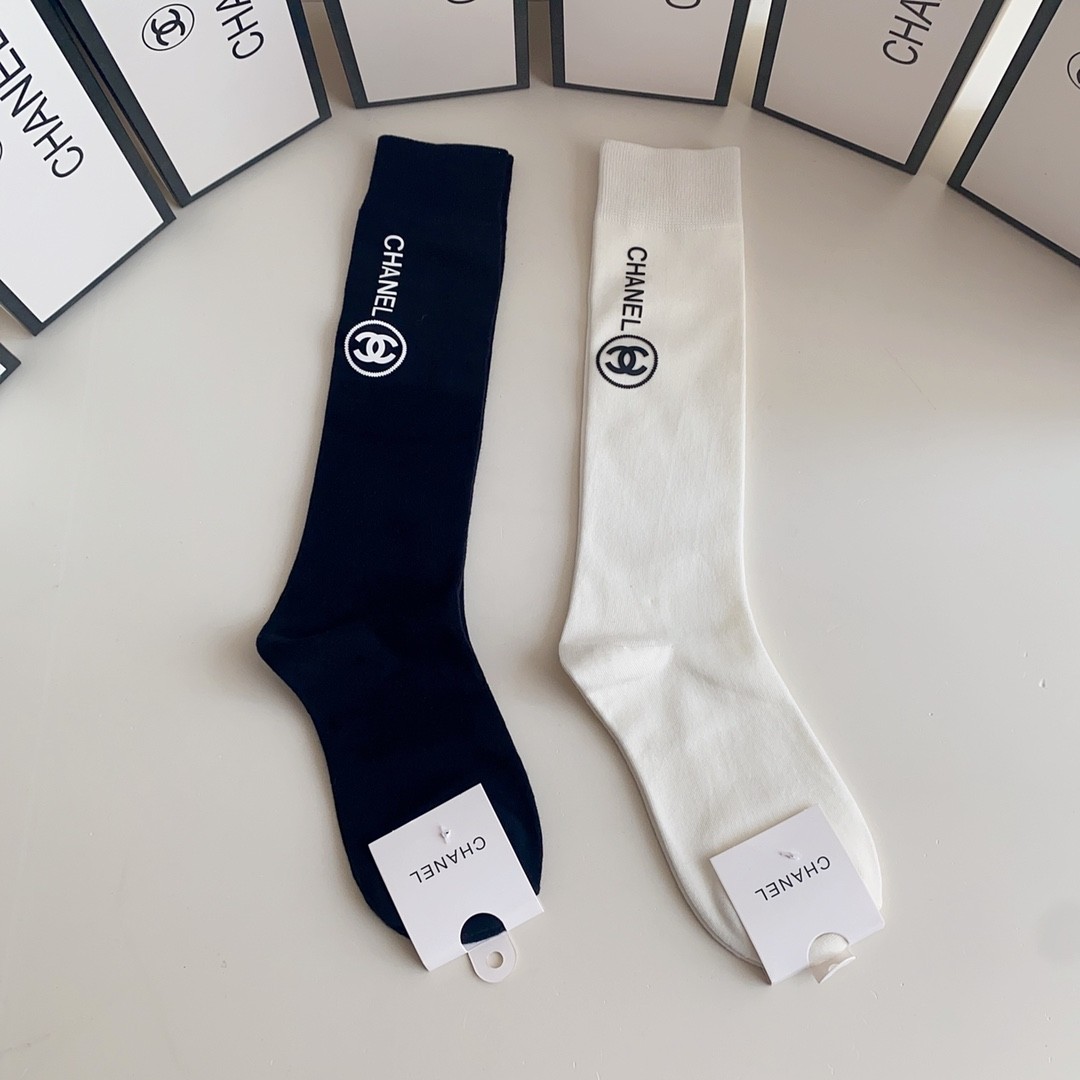 03 Socks