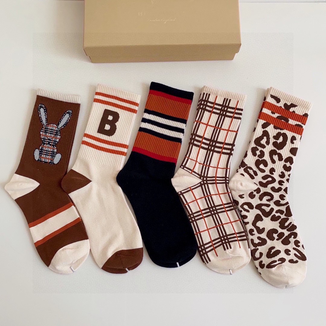 03 Socks