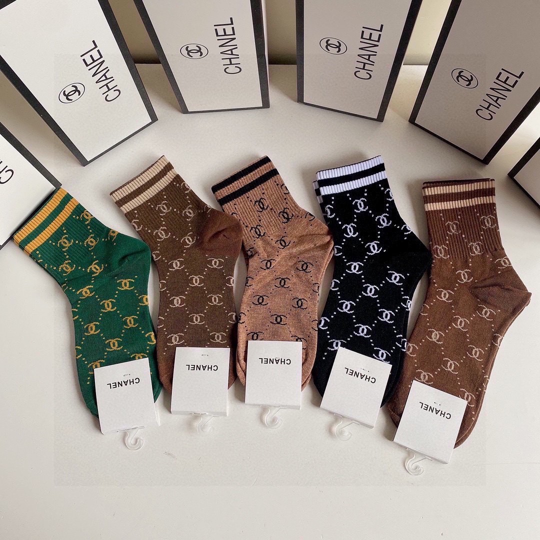 03 Socks