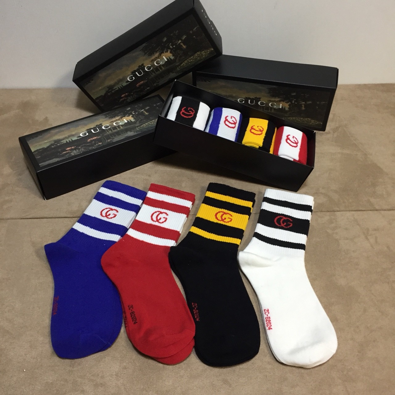 03 Socks