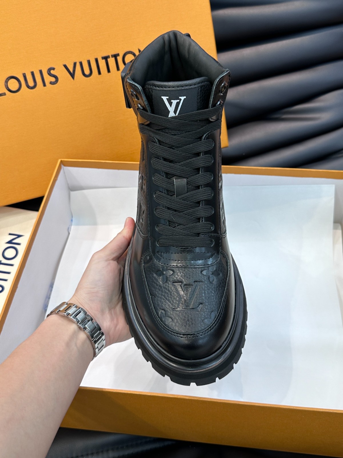 104 56123164 SIZE 38-45
