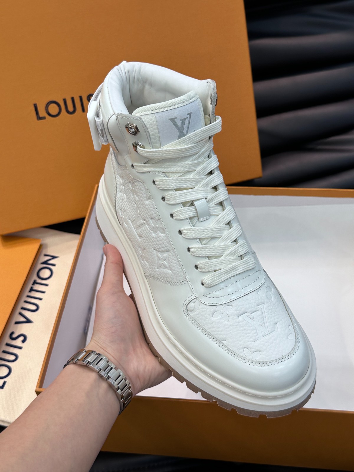 103 56123164 SIZE 38-45