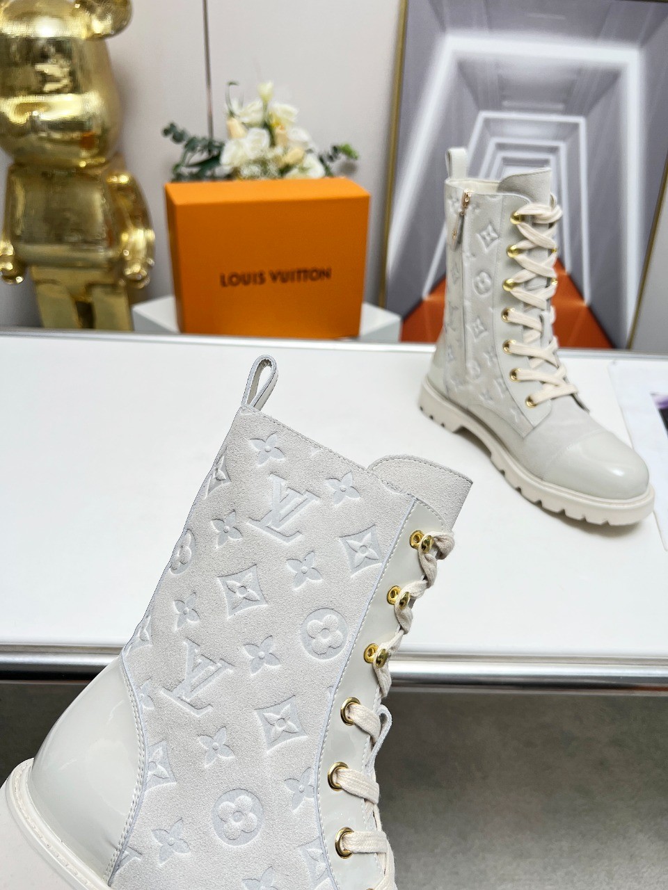 084 46123141 SIZE 35-43