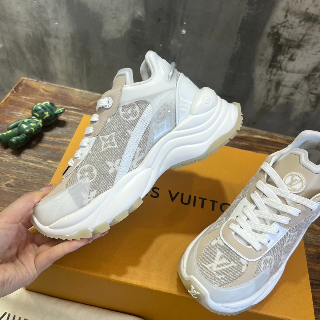 061 48123146 SIZE 35-39