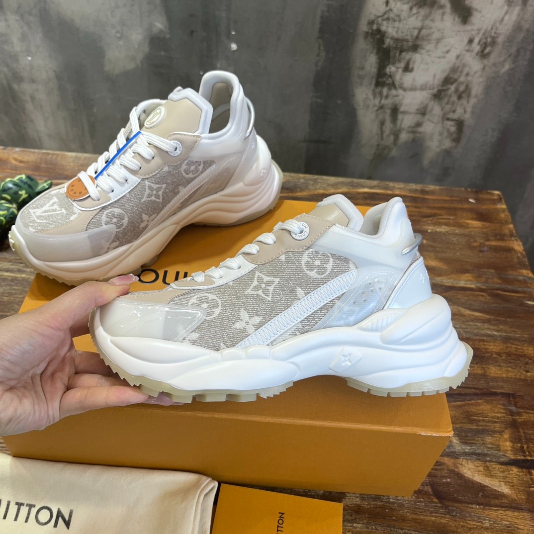061 48123146 SIZE 35-39