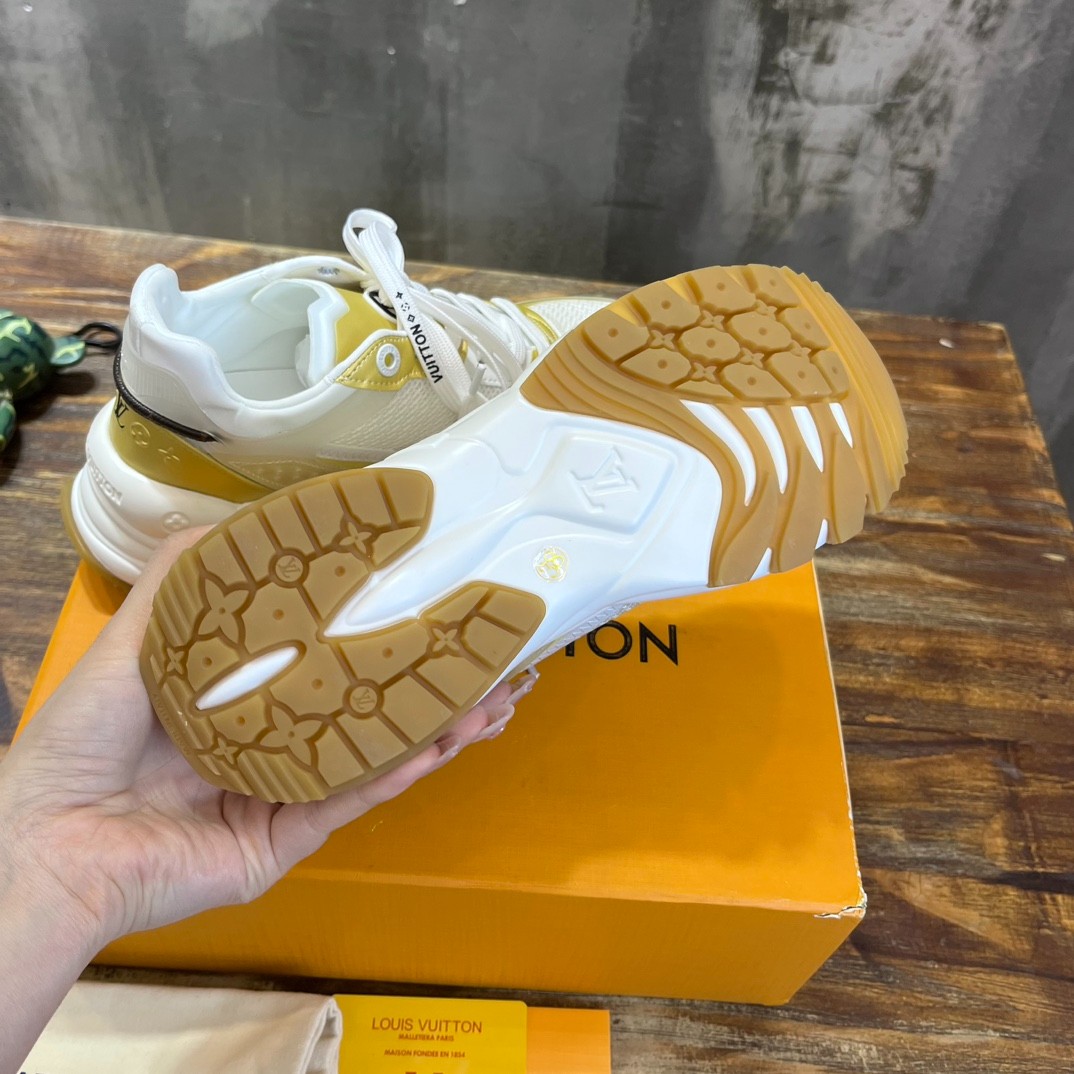 050 38123123 SIZE 35-39