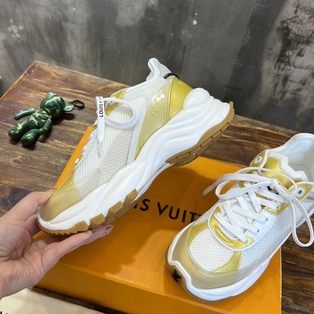 050 38123123 SIZE 35-39