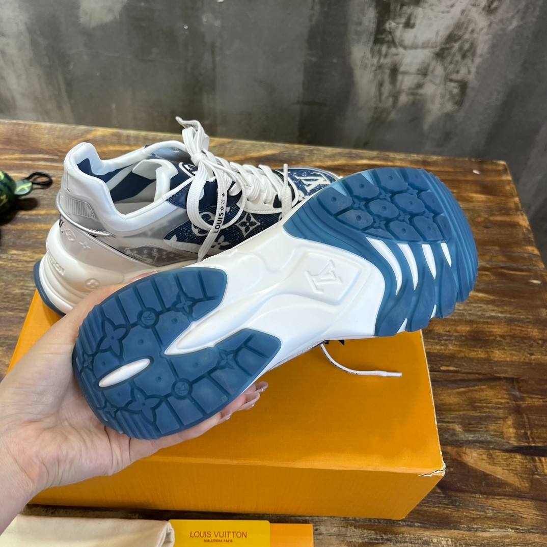 049 38123123 SIZE 35-39