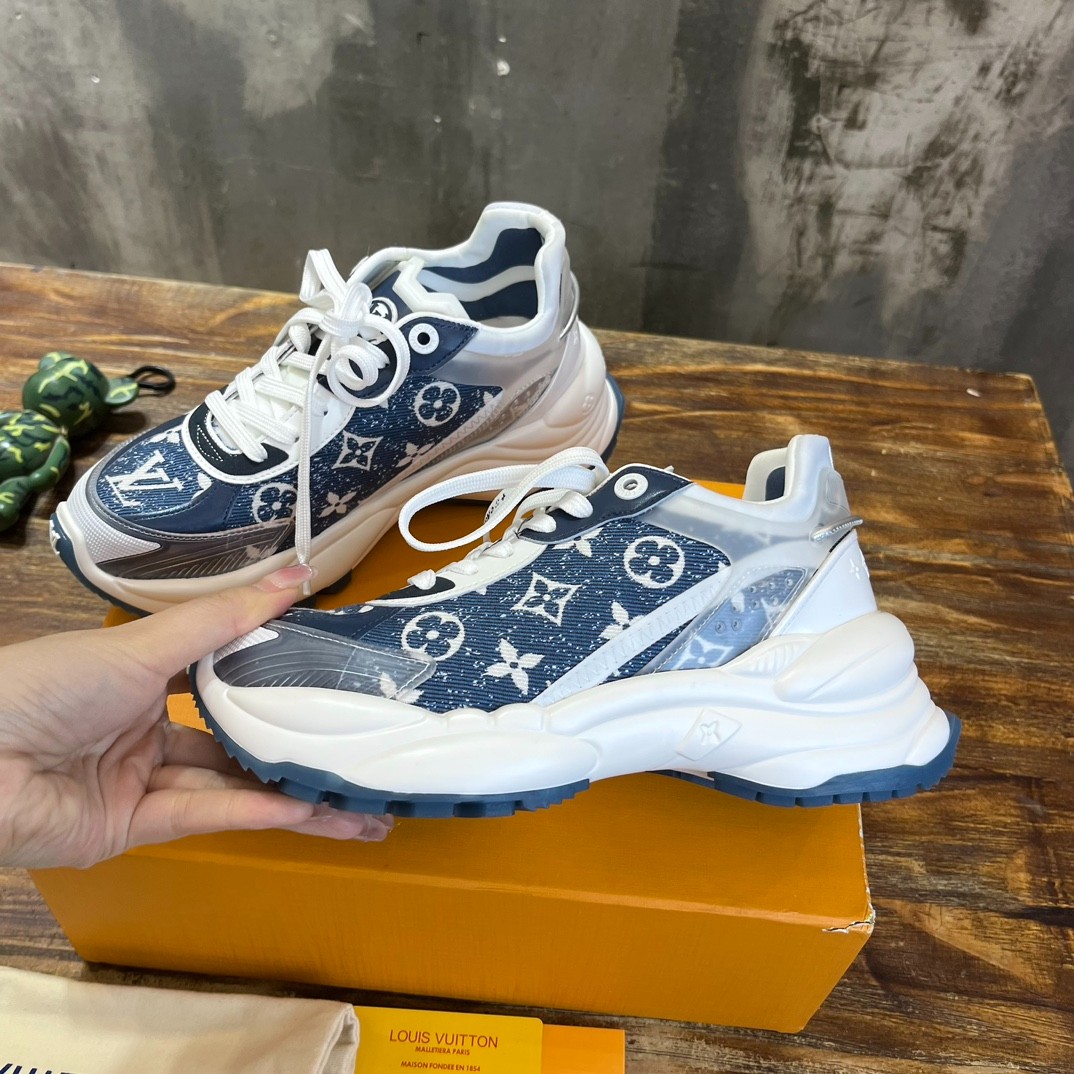 049 38123123 SIZE 35-39