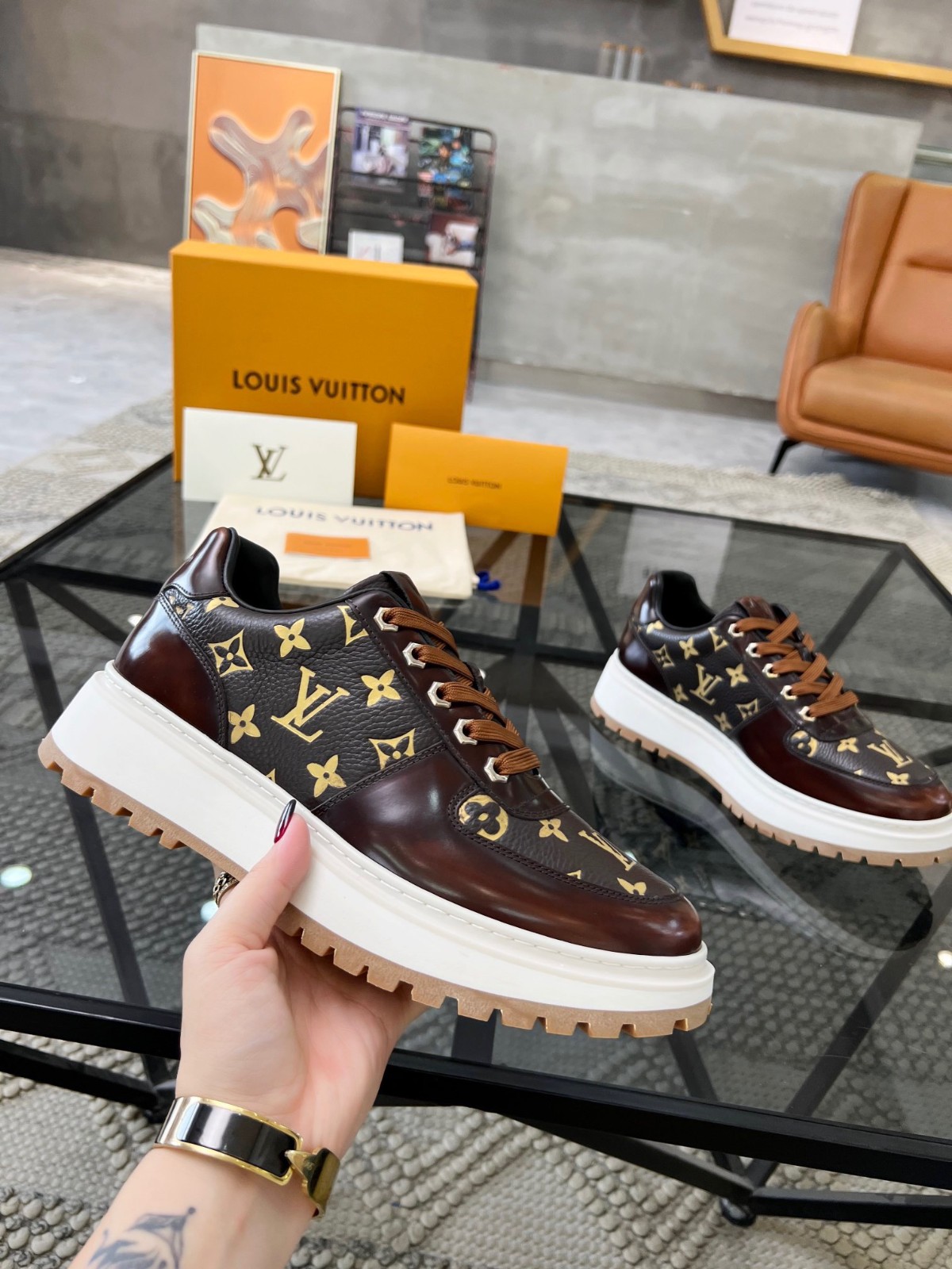 038 49123148 SIZE 38-45