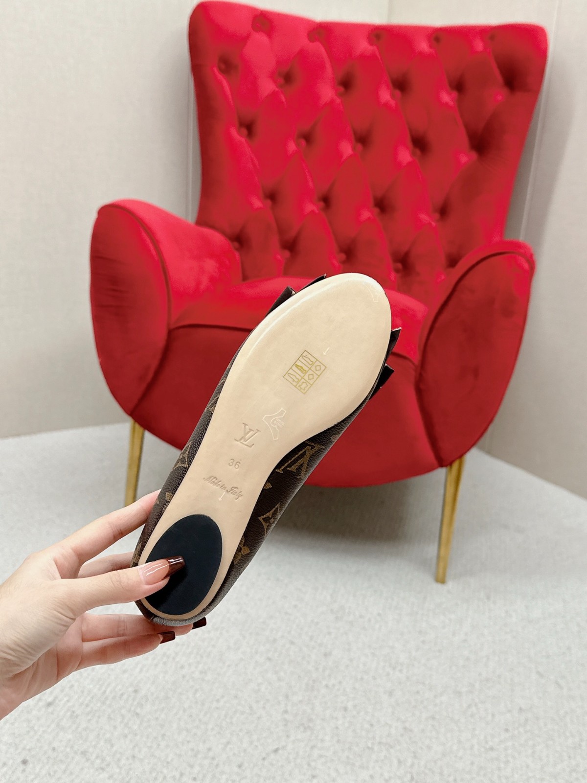 003 33123111 SIZE 34-41