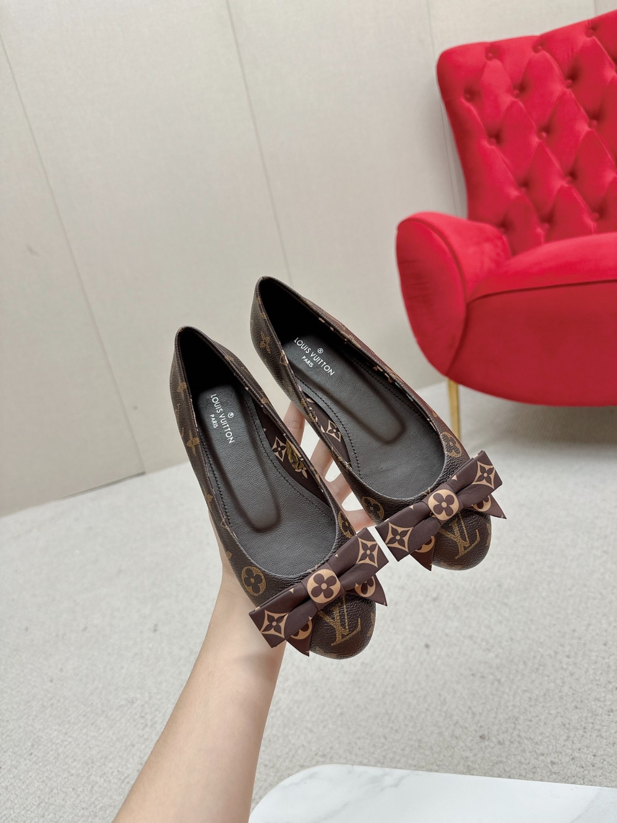 003 33123111 SIZE 34-41