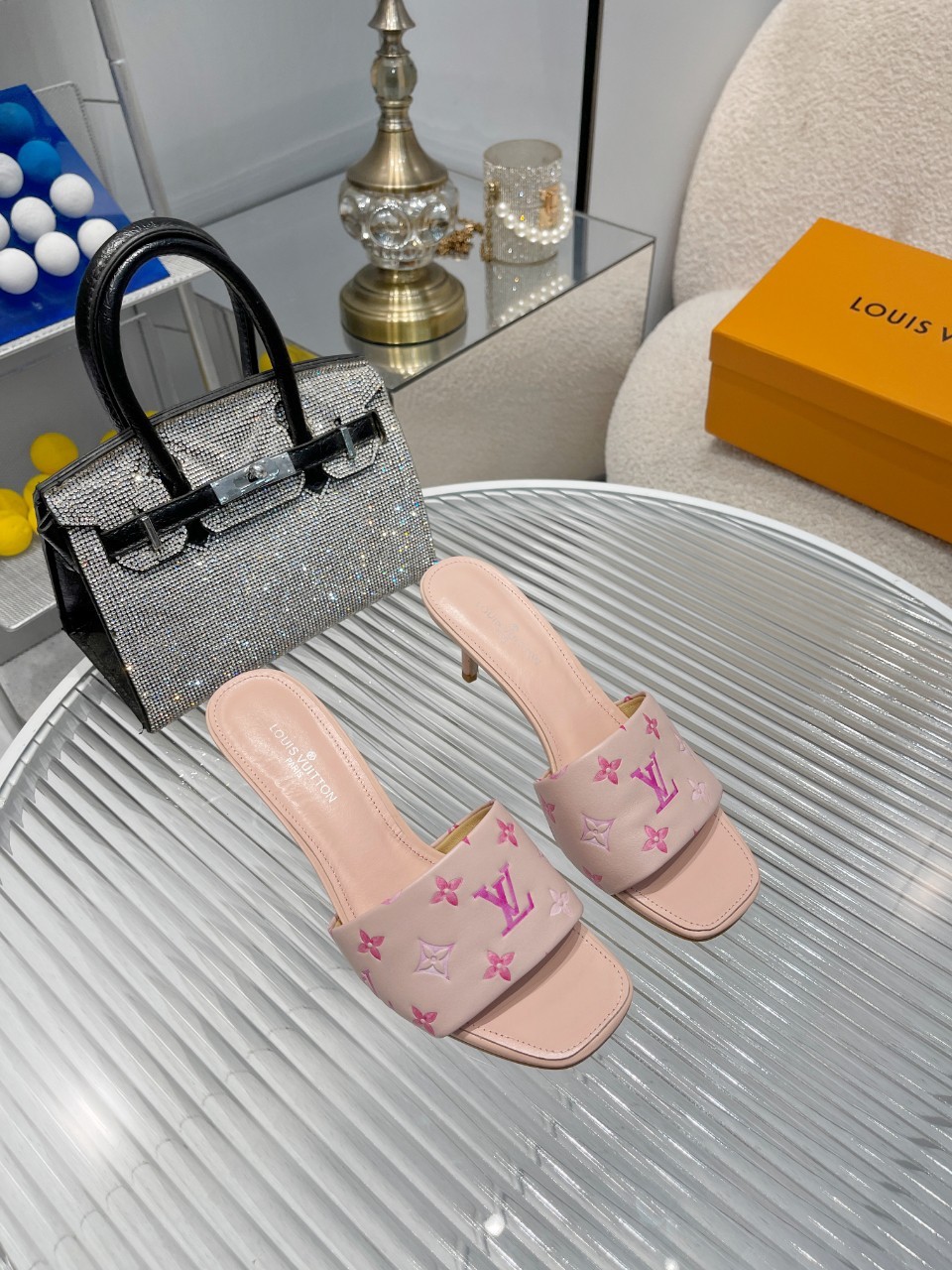 114 24123090 SIZE 35-43