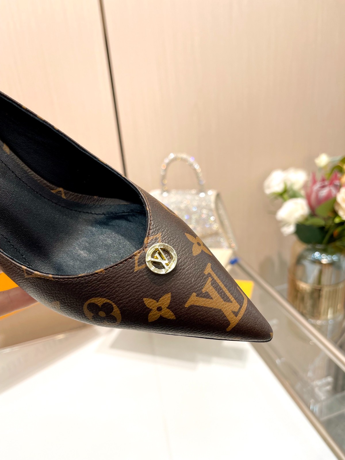 027 32123109 SIZE 34-41