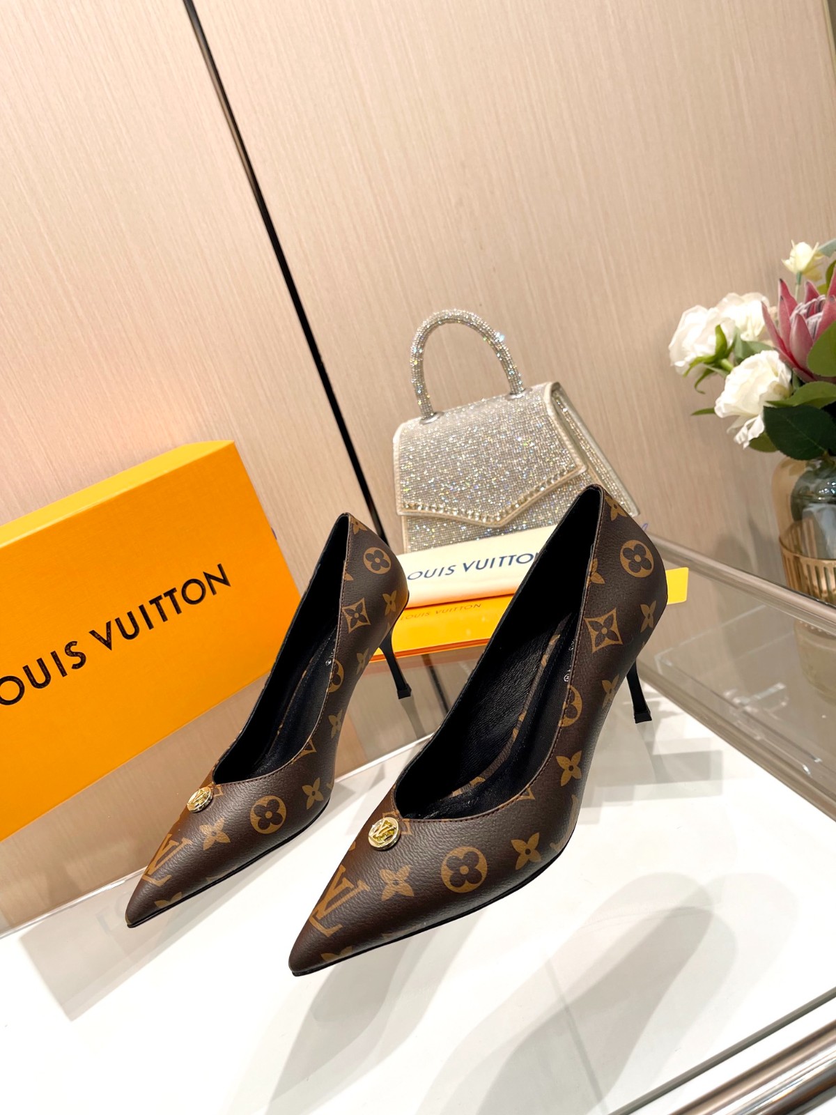 027 32123109 SIZE 34-41