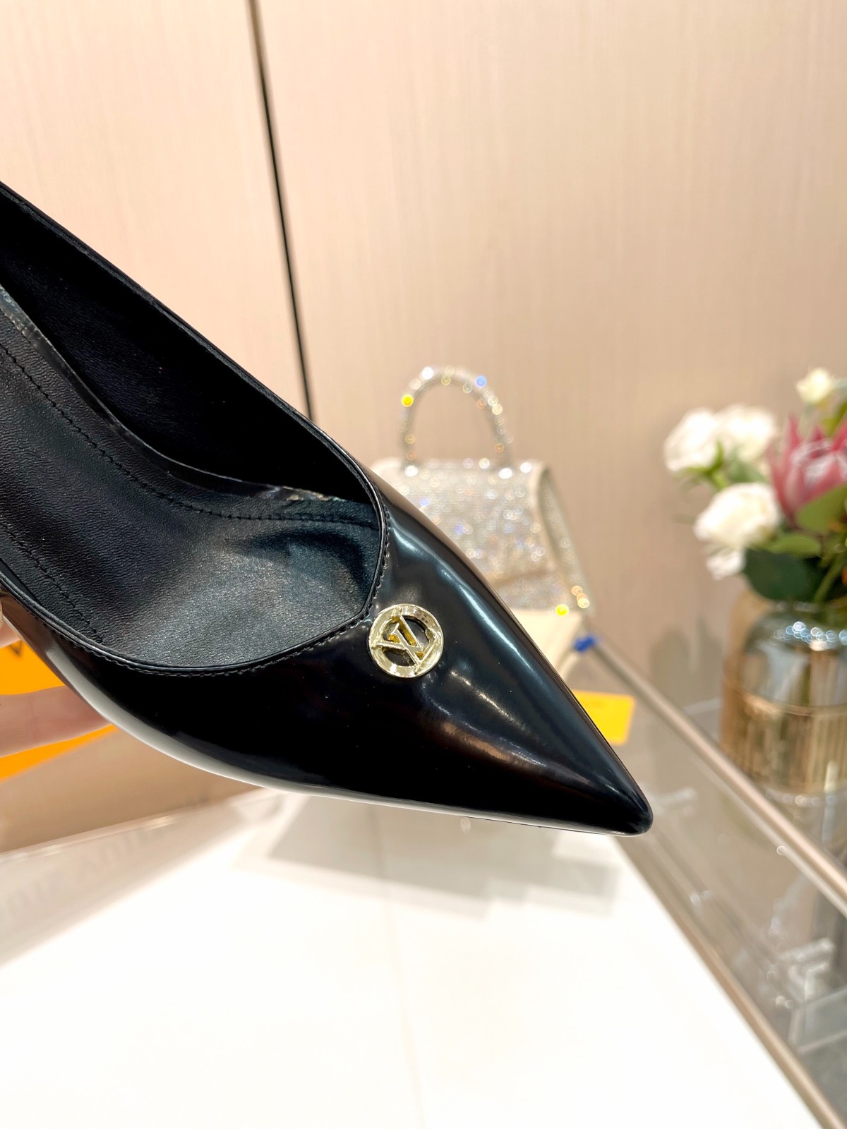 023 32123109 SIZE 34-41