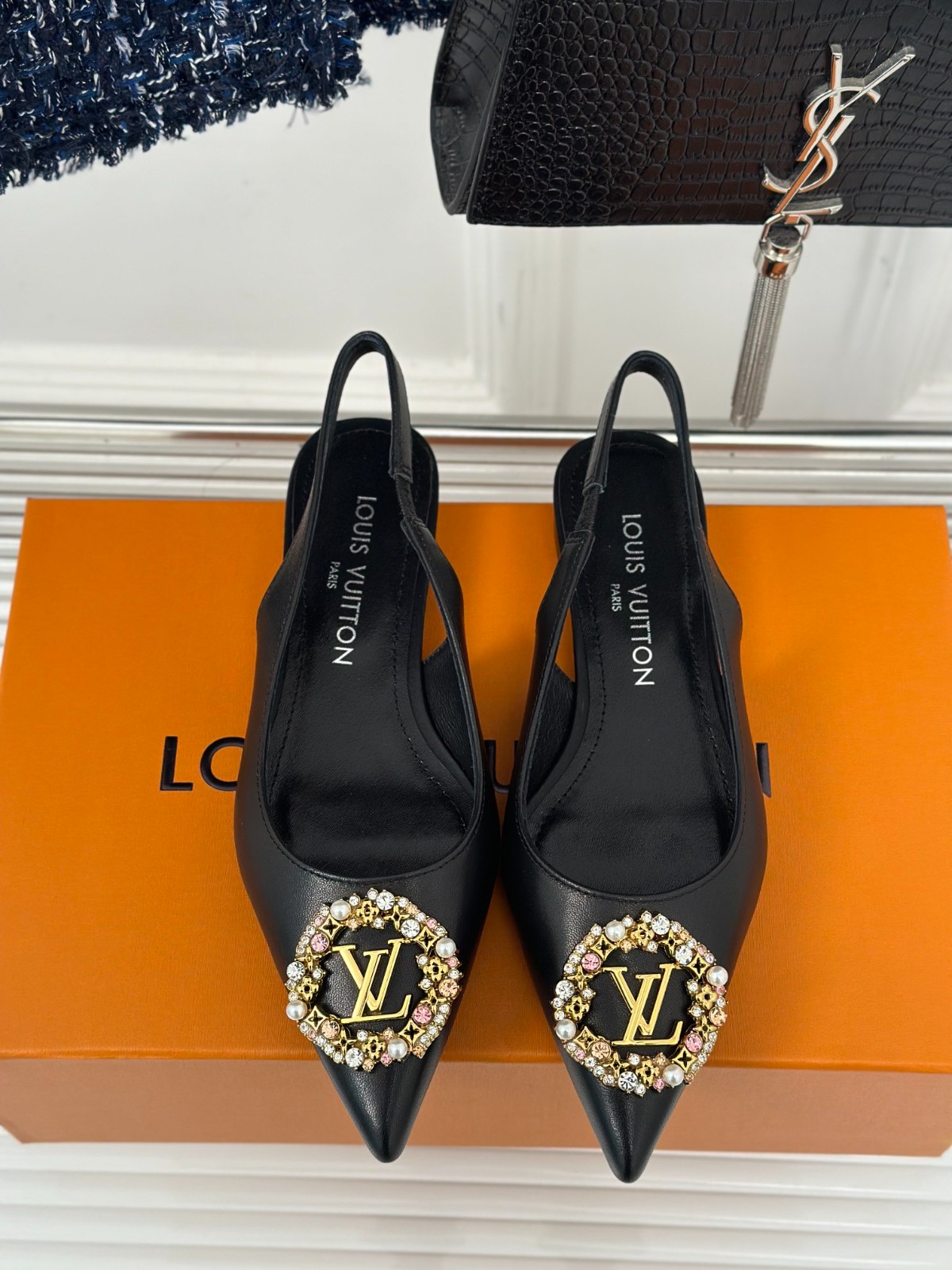 016 36123118 SIZE 35-42