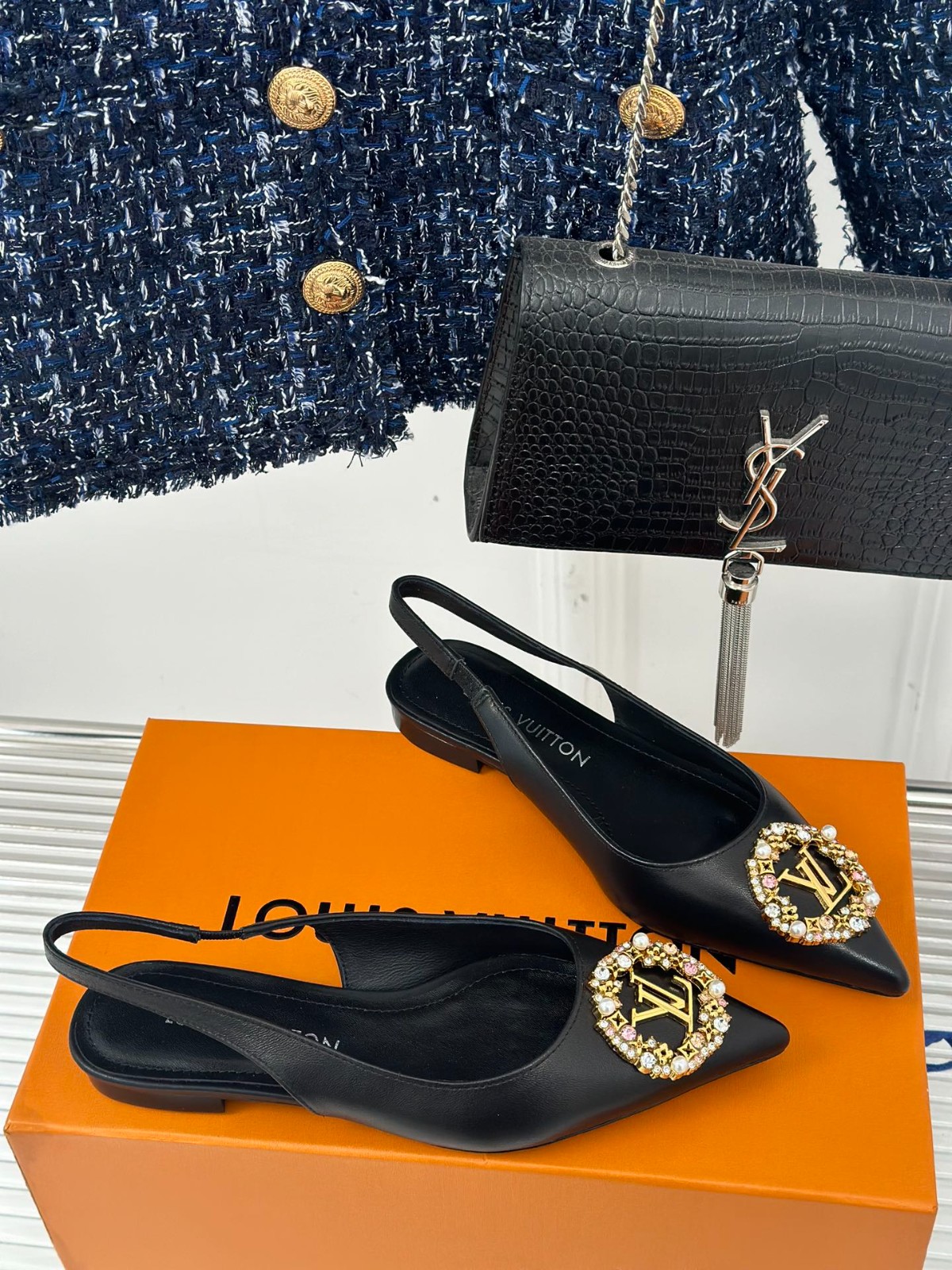 016 36123118 SIZE 35-42