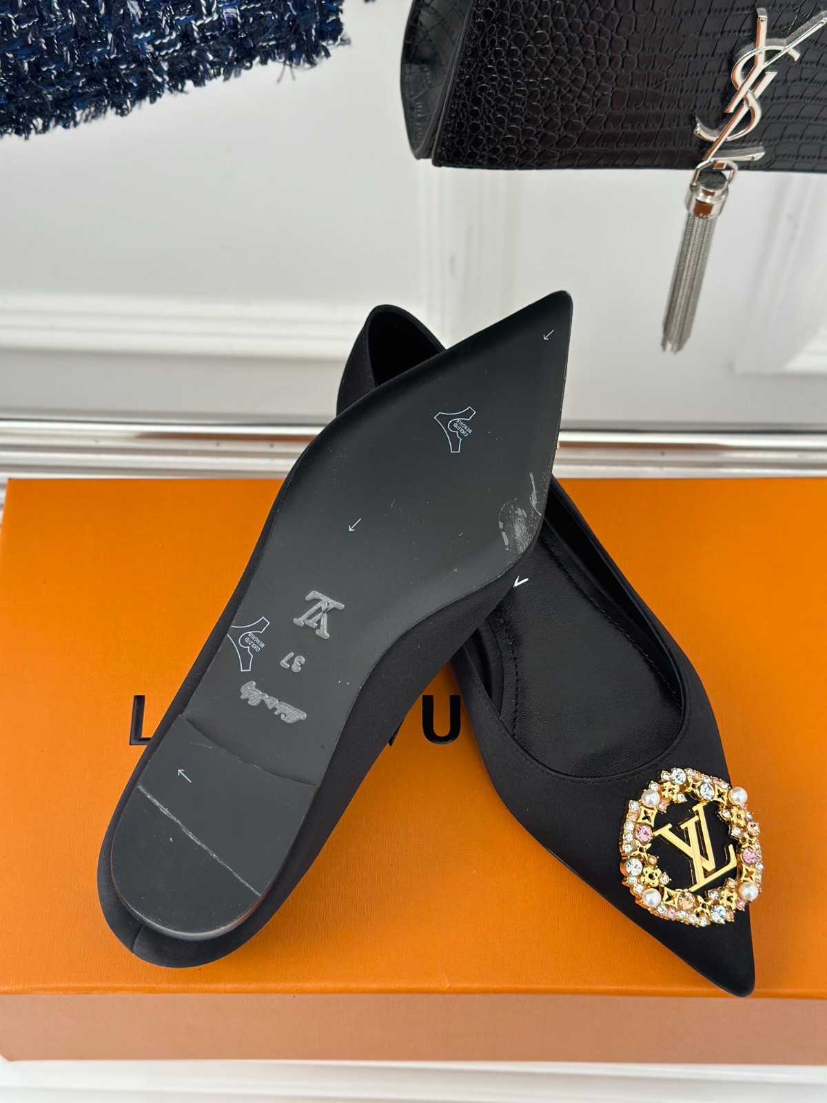 007 36123118 SIZE 35-42