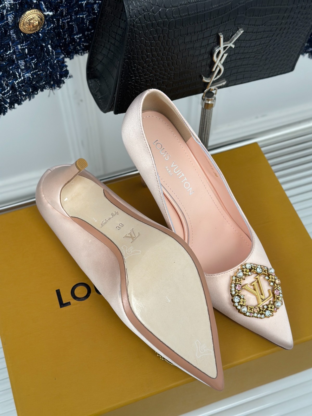 006 36123118 SIZE 35-42