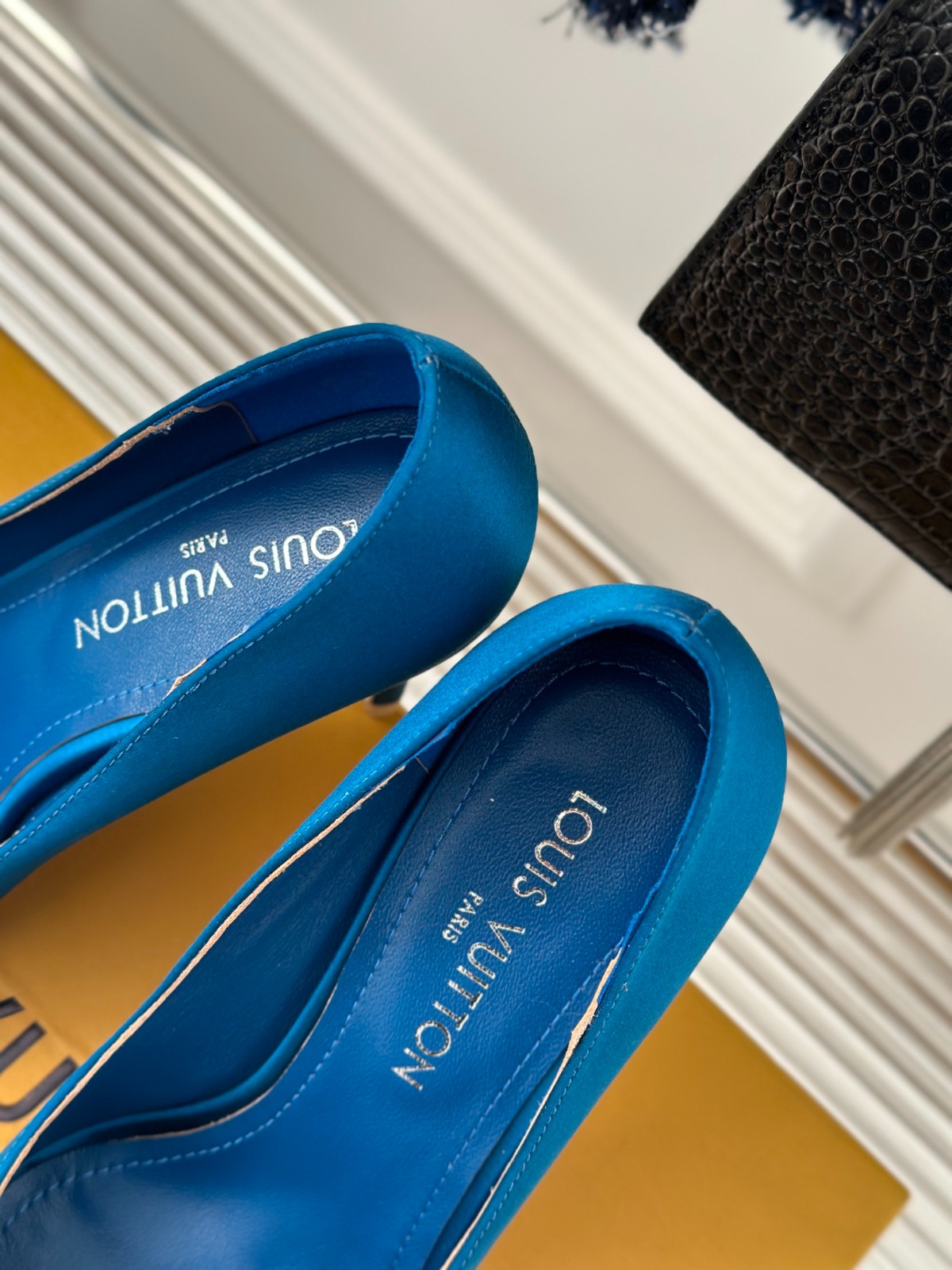 005 36123118 SIZE 35-42