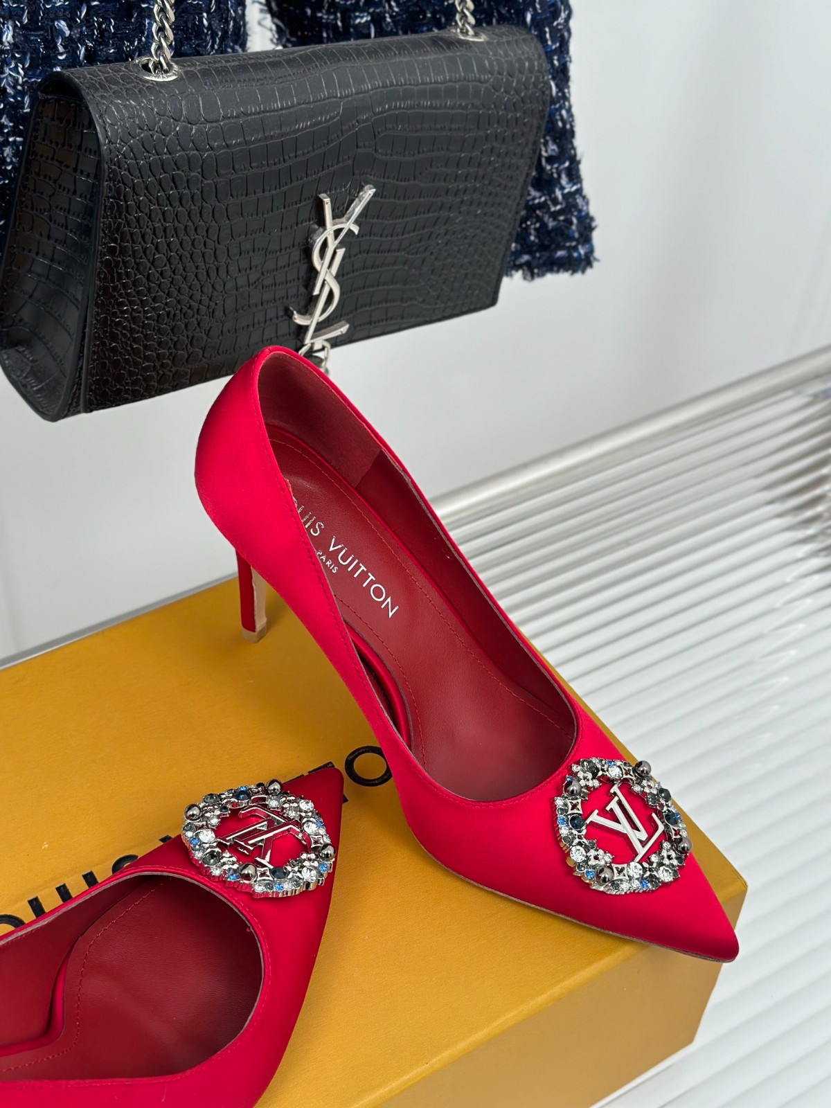 004 36123118 SIZE 35-42