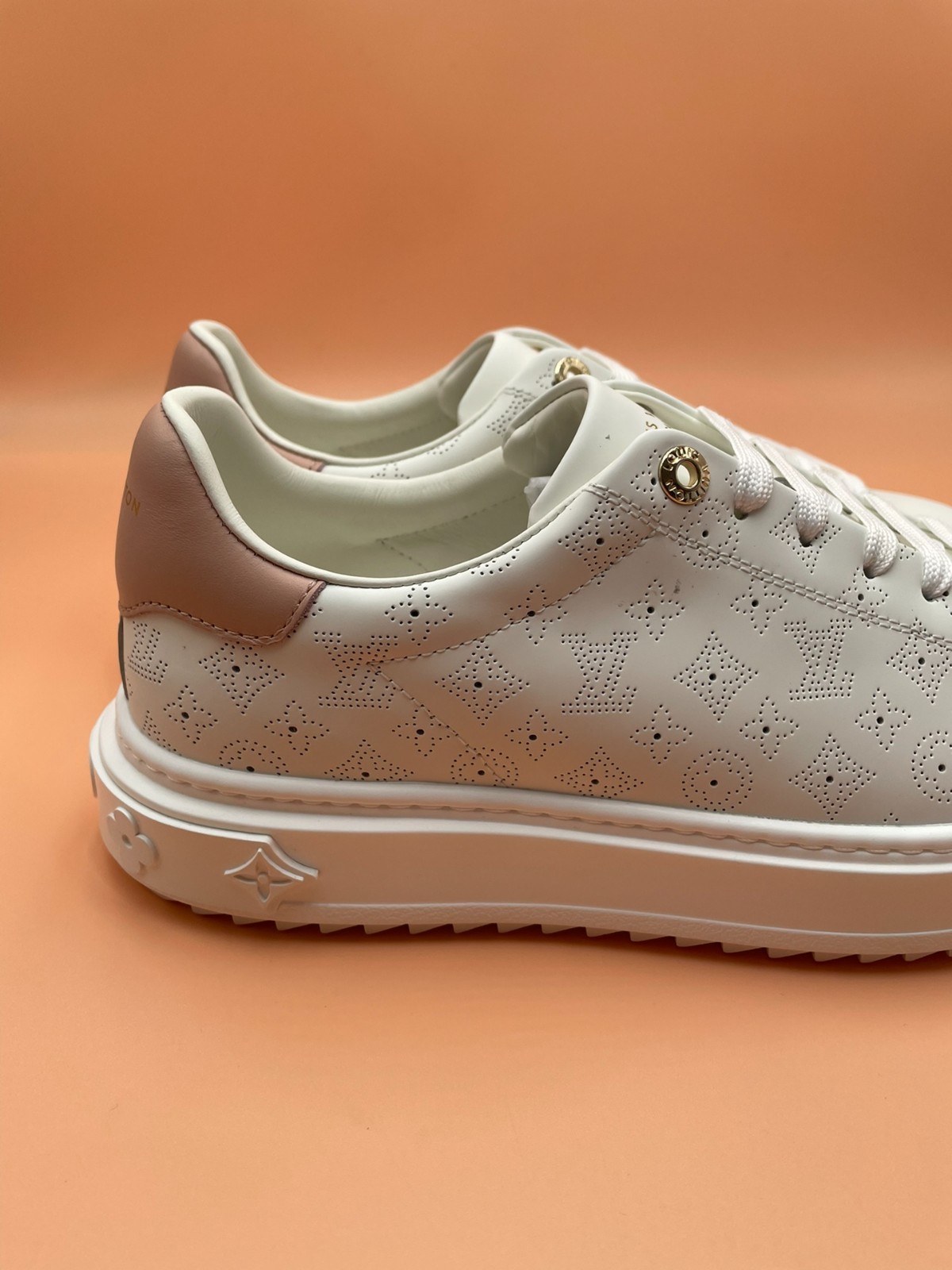 111 39123125 SIZE 35-46