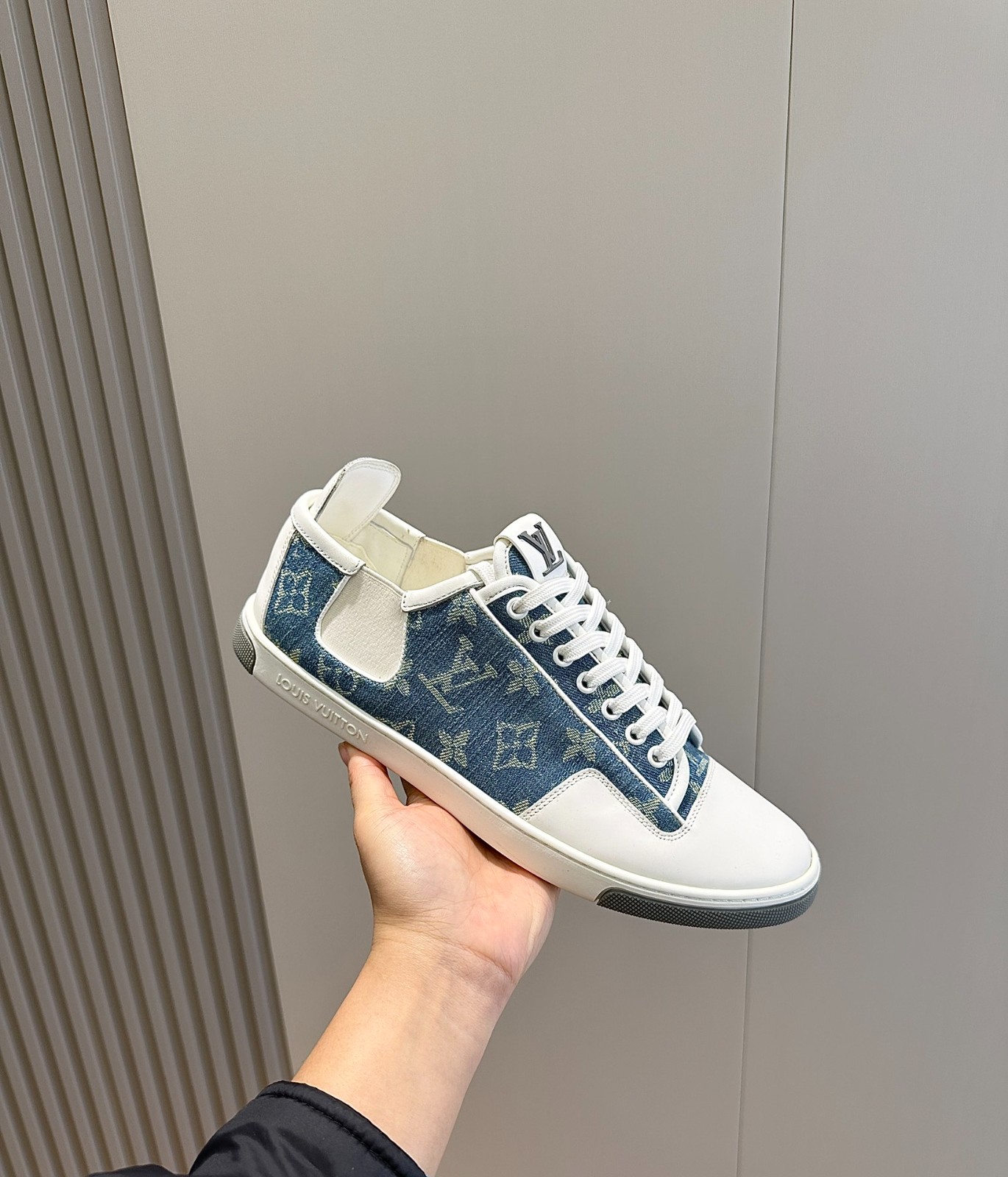 105 42123132 SIZE 38-45