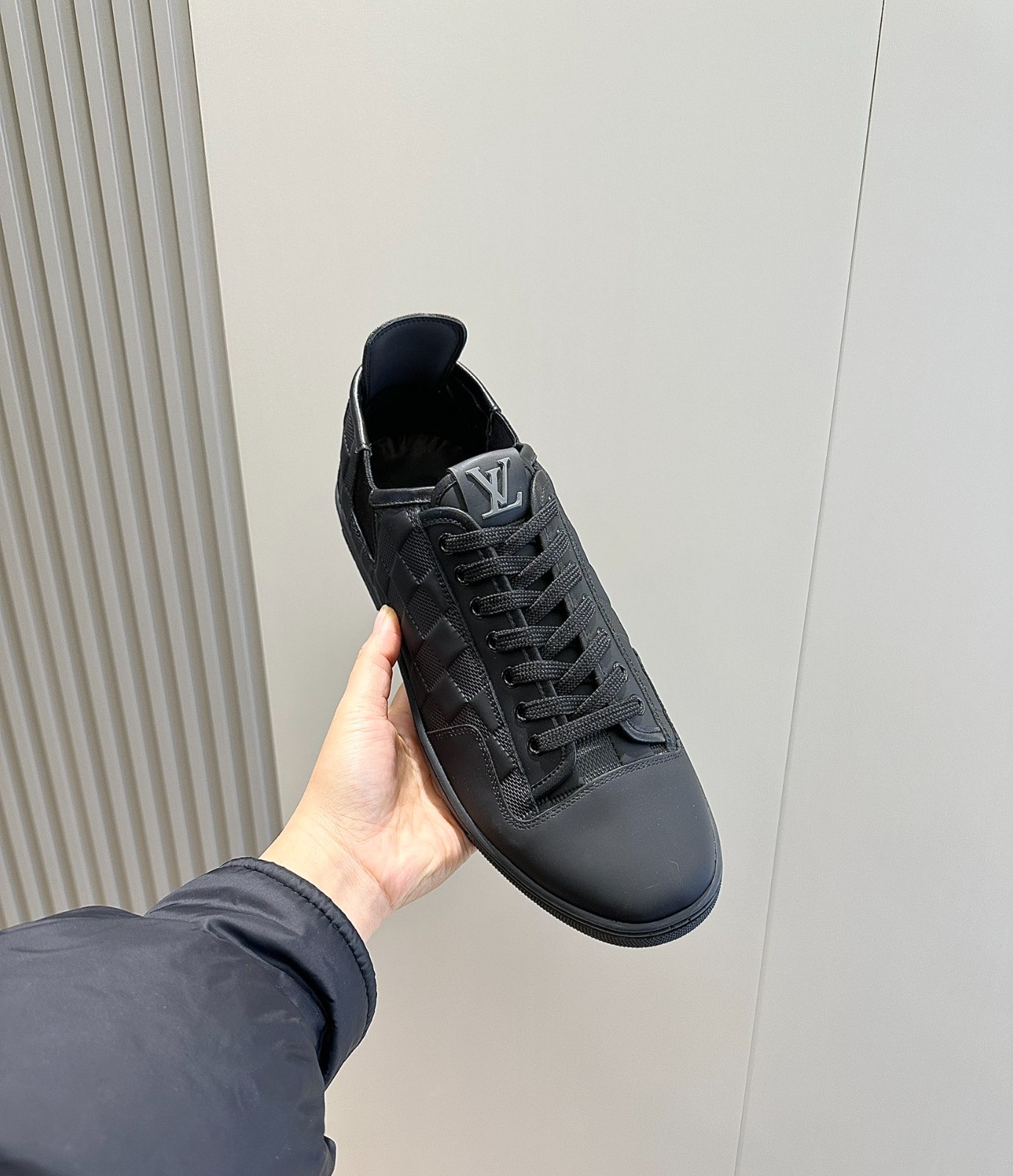 101 42123132 SIZE 38-45
