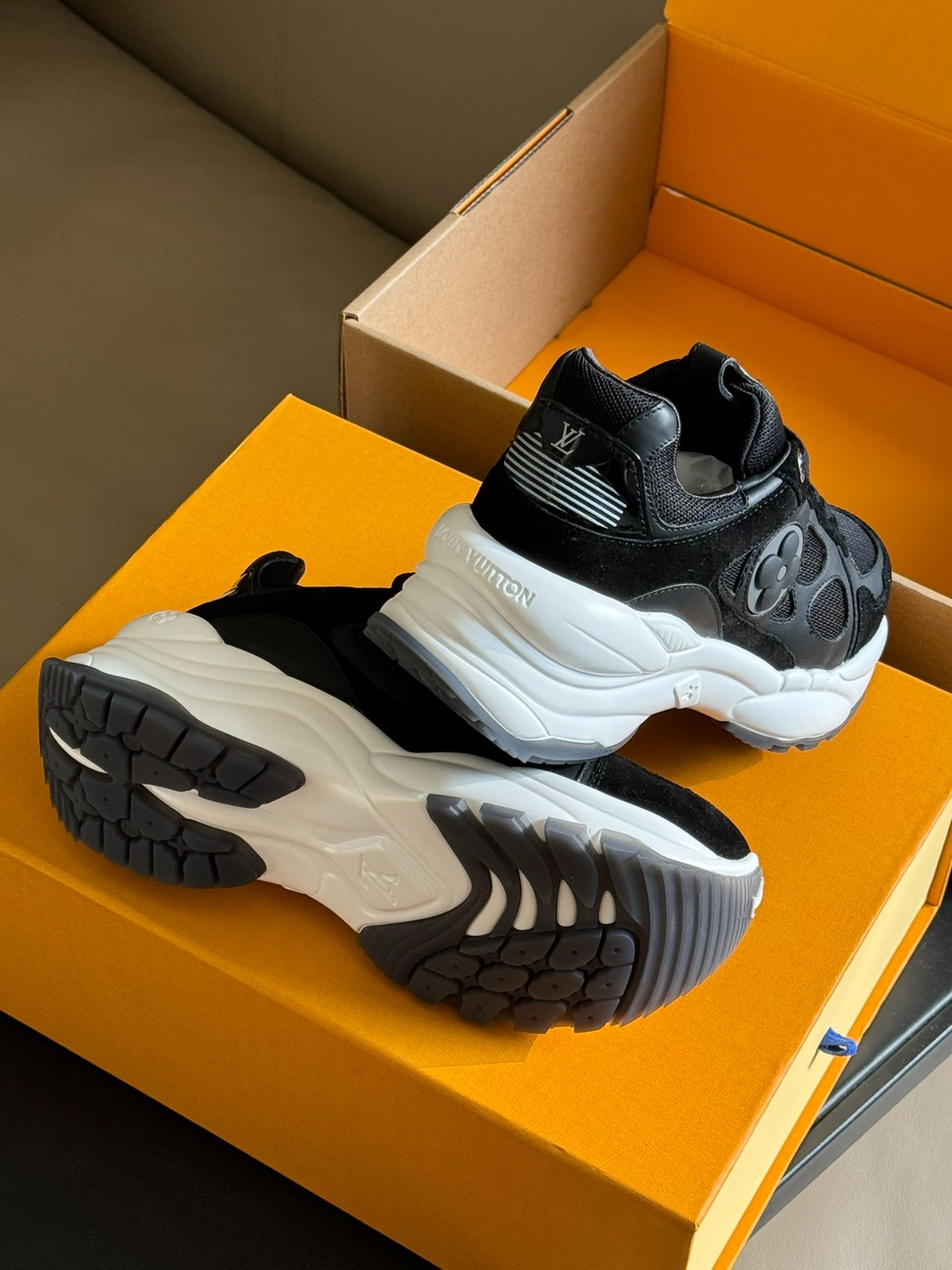 095 43123134 SIZE 35-41