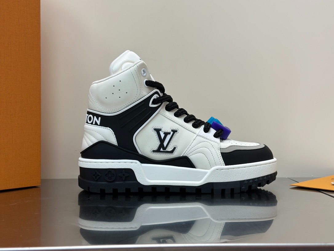 081 SIZE 38-45