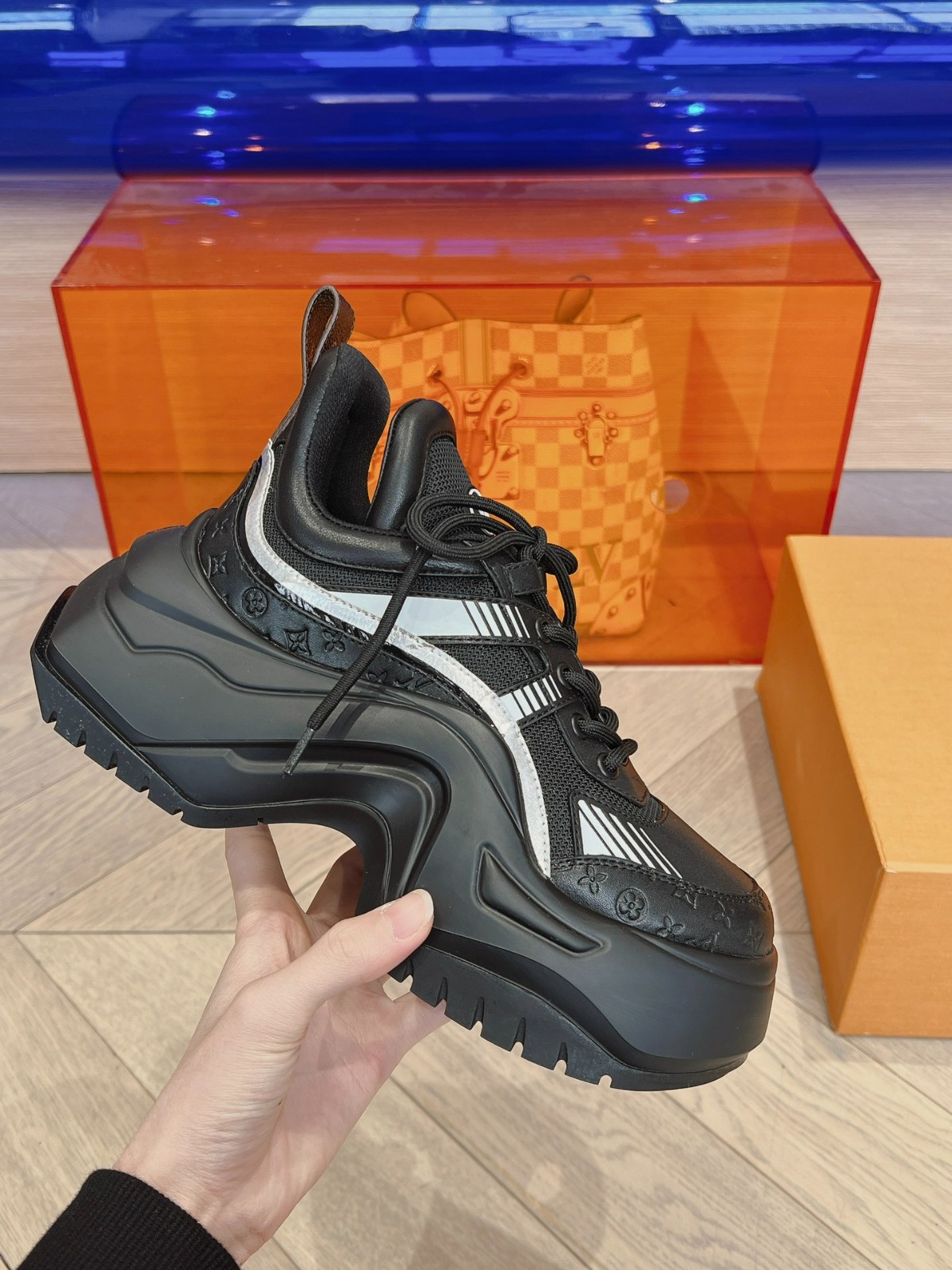 057 53123157 SIZE 35-41