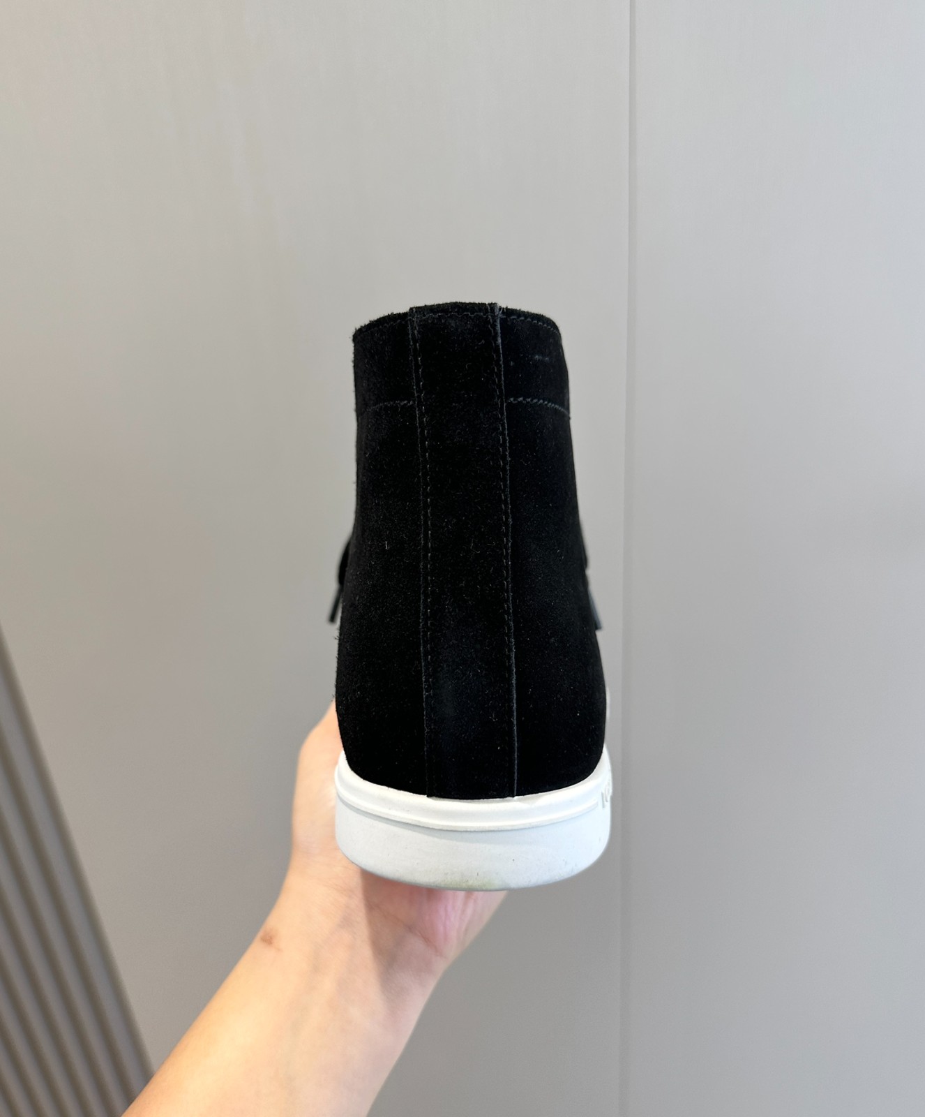 051 44123134 SIZE 38-45