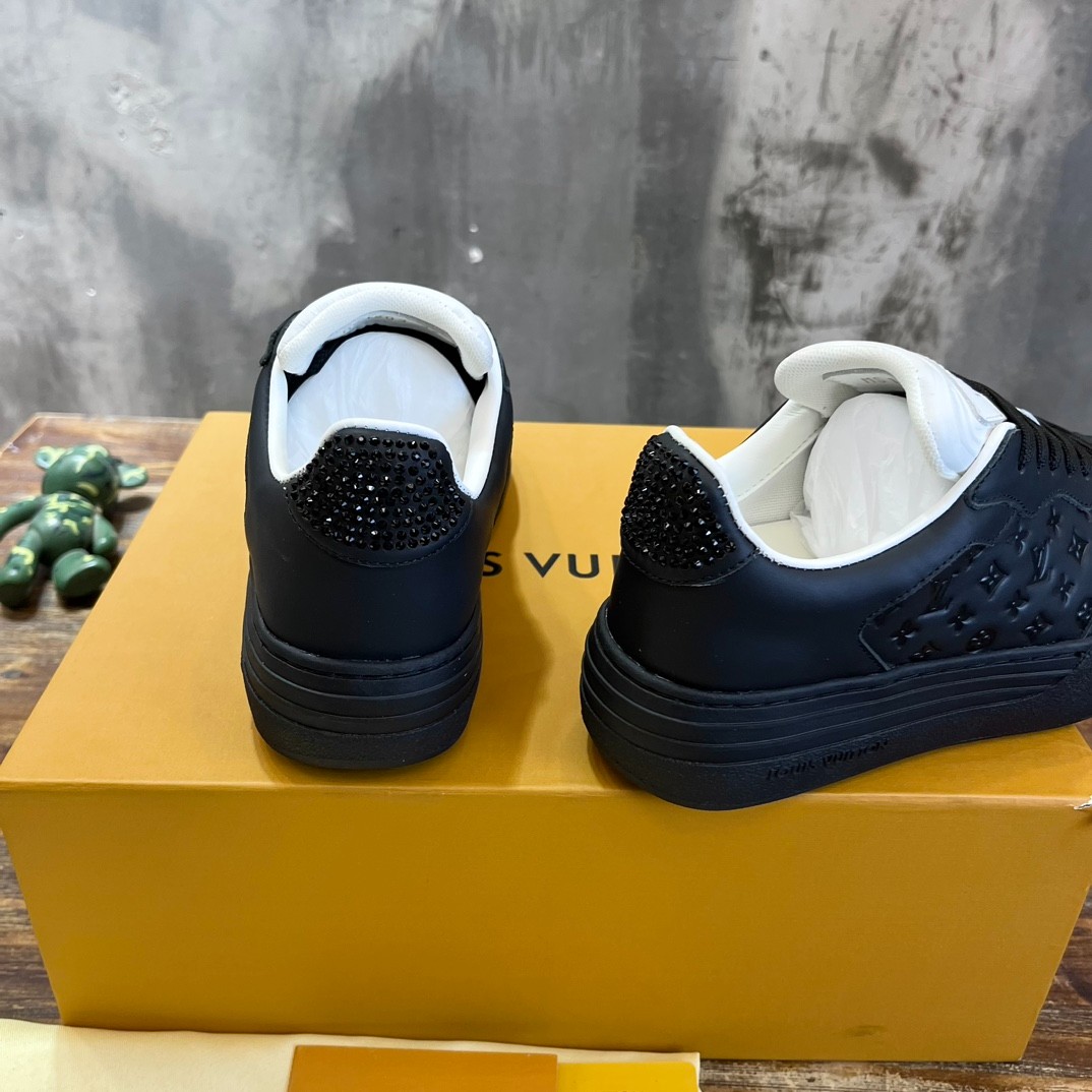045 38123123 SIZE 35-42