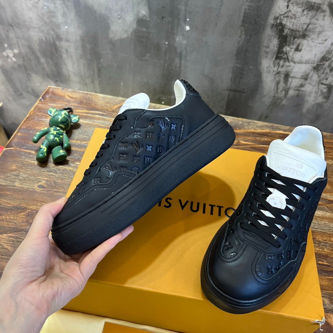 045 38123123 SIZE 35-42