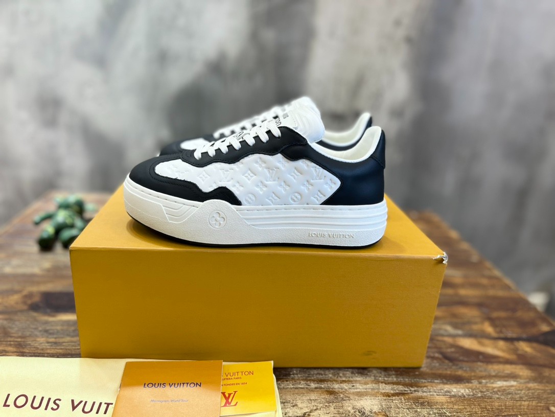 044 38123123 SIZE 35-42