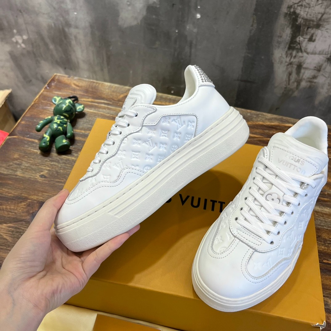 043 38123123 SIZE 35-42