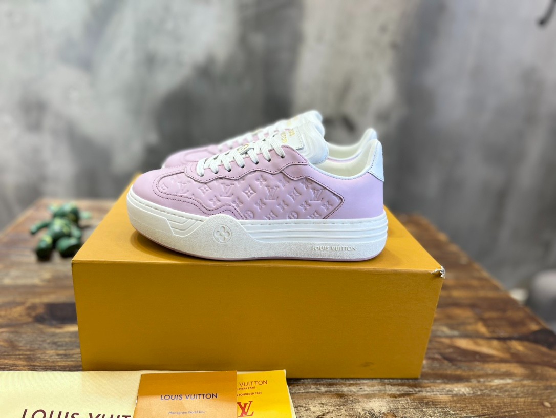 041 38123123 SIZE 35-42