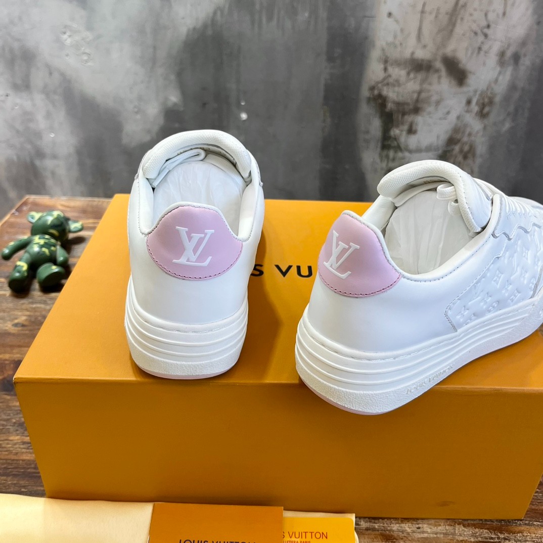 040 38123123 SIZE 35-42