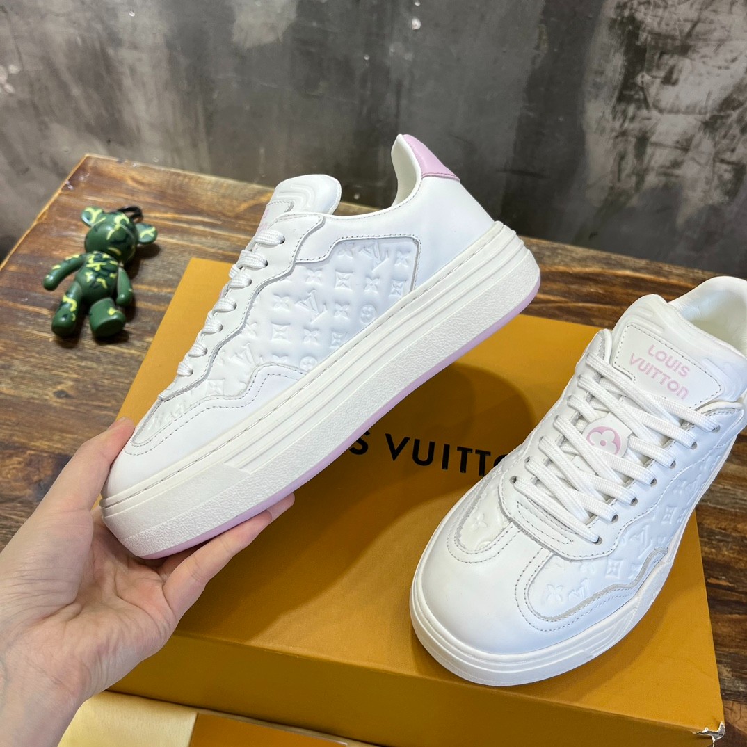 040 38123123 SIZE 35-42