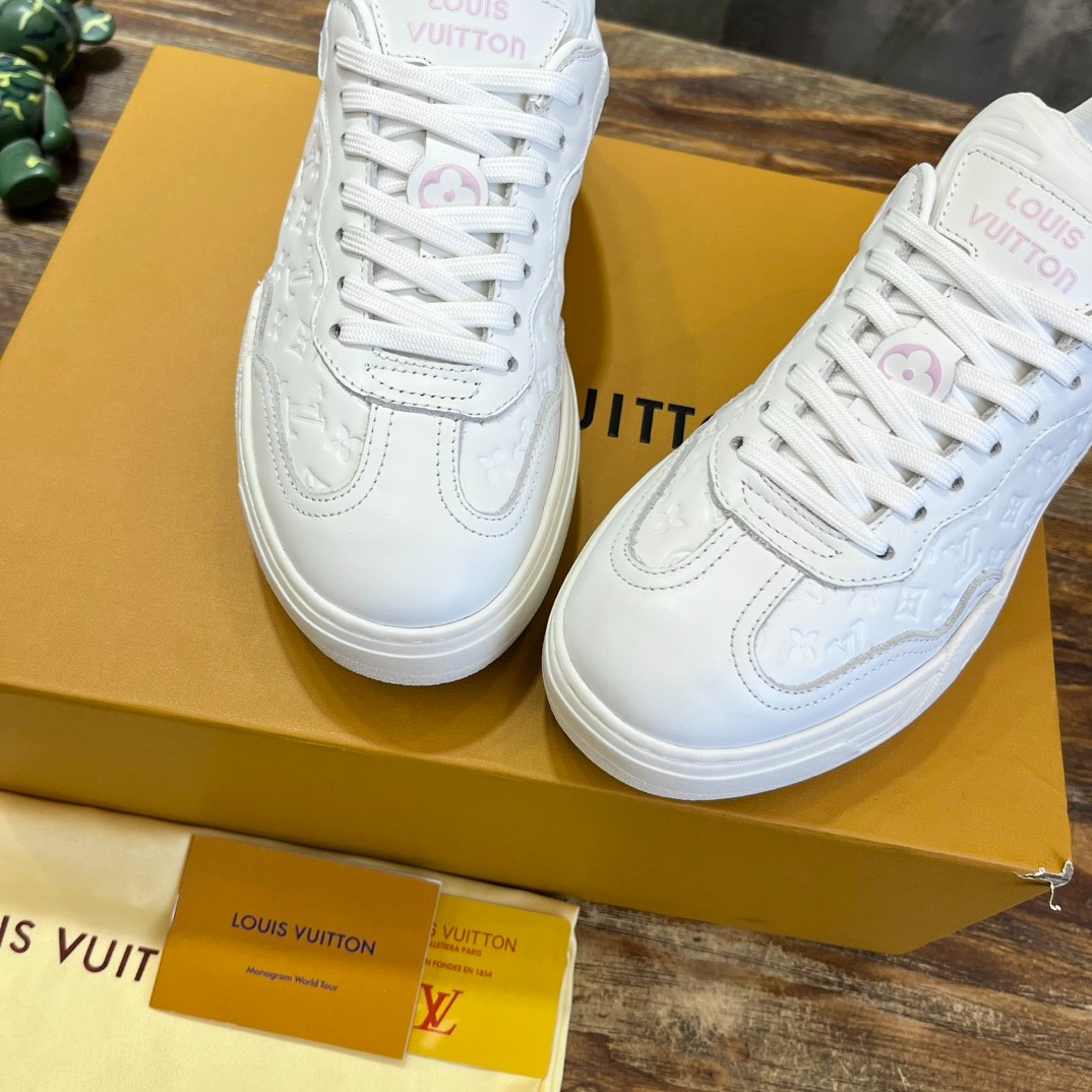 040 38123123 SIZE 35-42